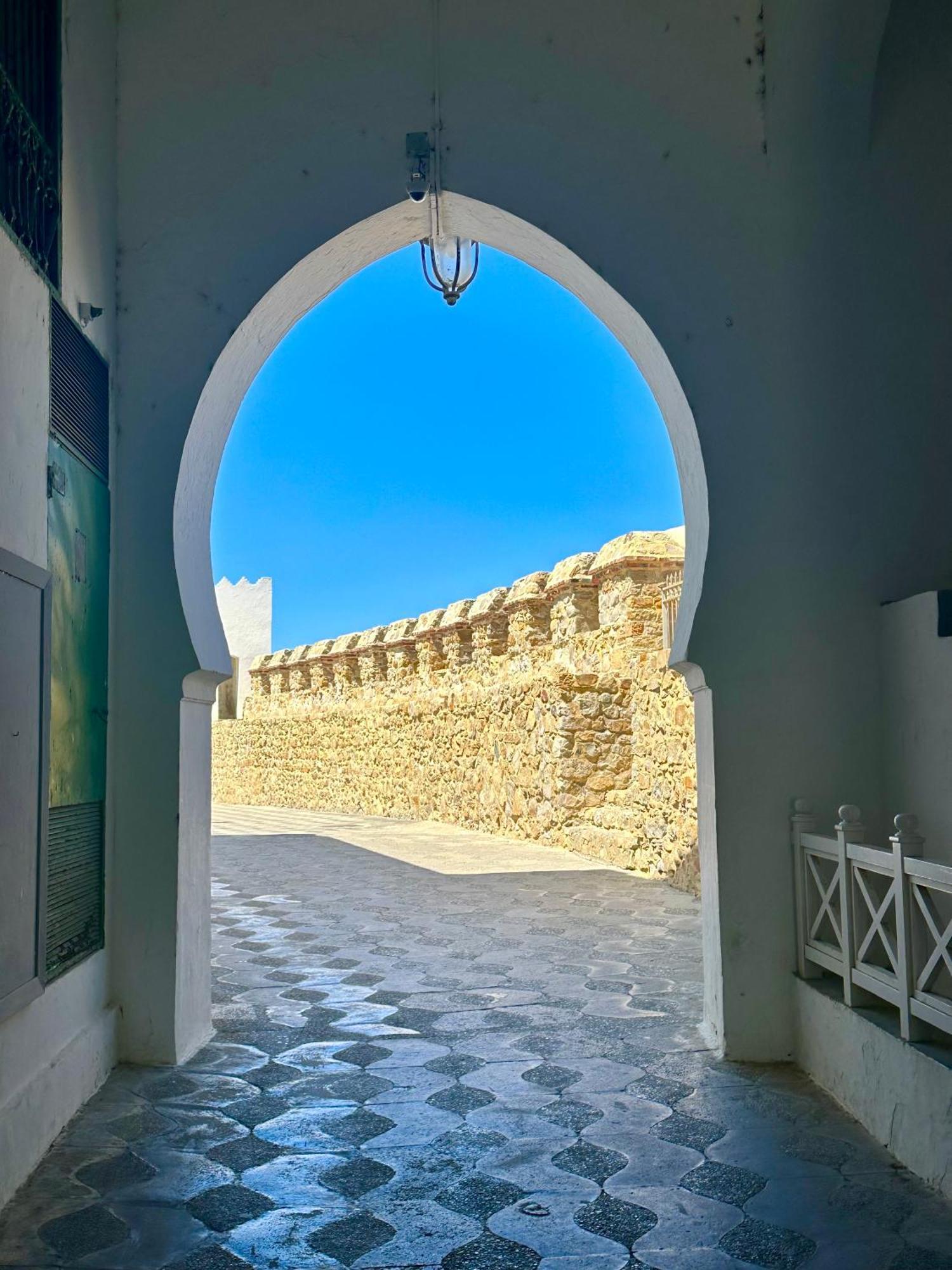 Asilah Vip - Haut Standing - Vue Mer - Piscines - Plage A 5 Minute - Garage Privee - Acces Pmr Екстериор снимка